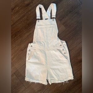 White GAP shortalls TALL